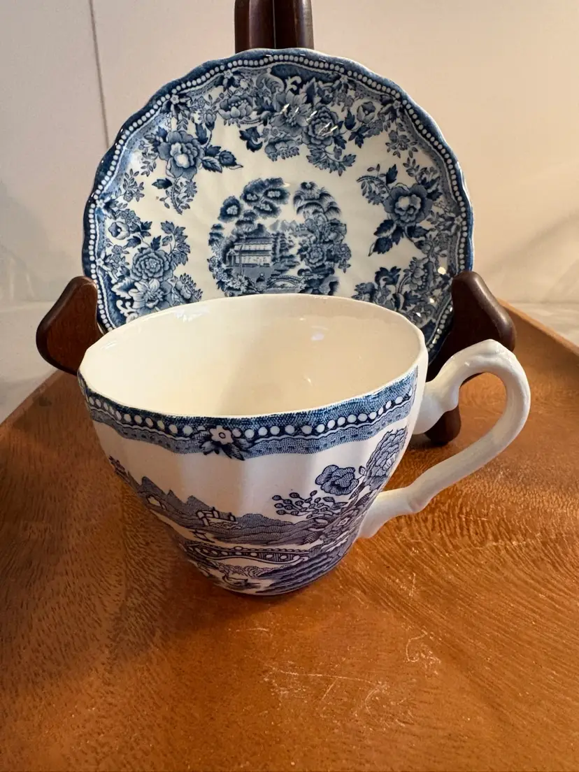 Blue And White English Pattern Myott Meakin Cup And Saucer