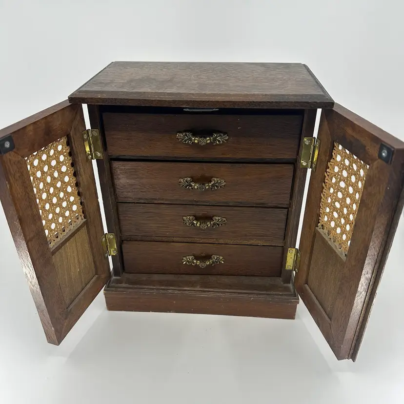 Vintage Oak Jewelry Box w Cane Webbing