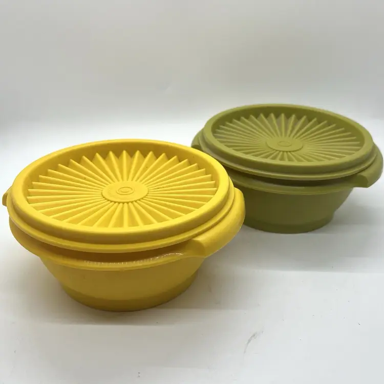 Vintage Lot 2 Tupperware Servalier 1323 Small Bowls & Lids Harvest Green Yellow