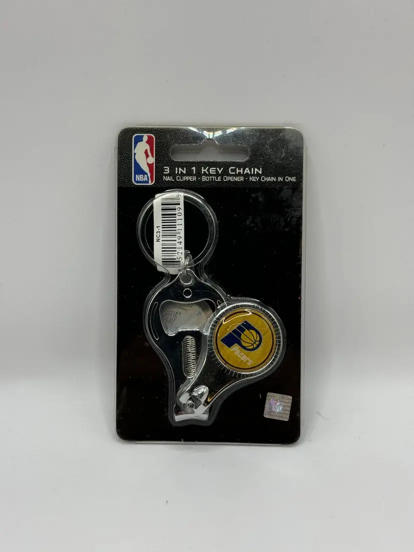 Indiana Pacers 3-IN-1 Key Chain Nail Clippers & Bottle Opener - Licensed NEW
