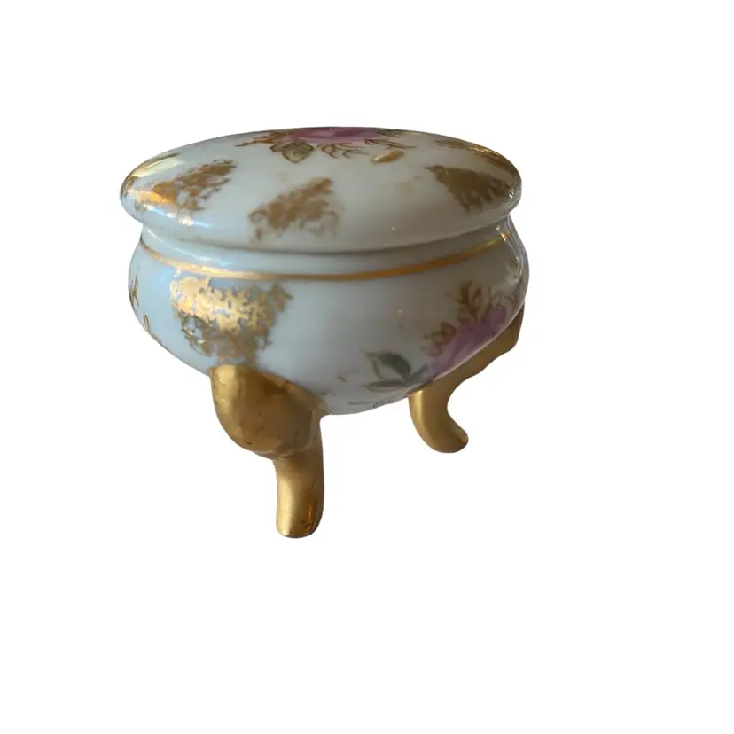 Miniature Trinket Ring Dish Moss Rose with heavy gold 3 legs raised dish fine detail farmhouse collectibles display cottage bedroom vanity