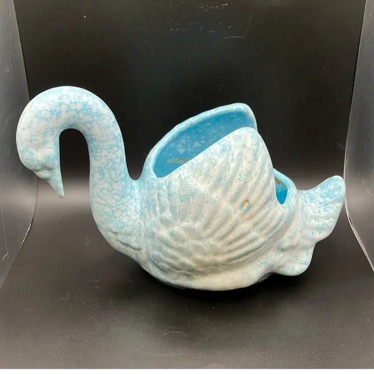Vtg Blue & White Swan Planter