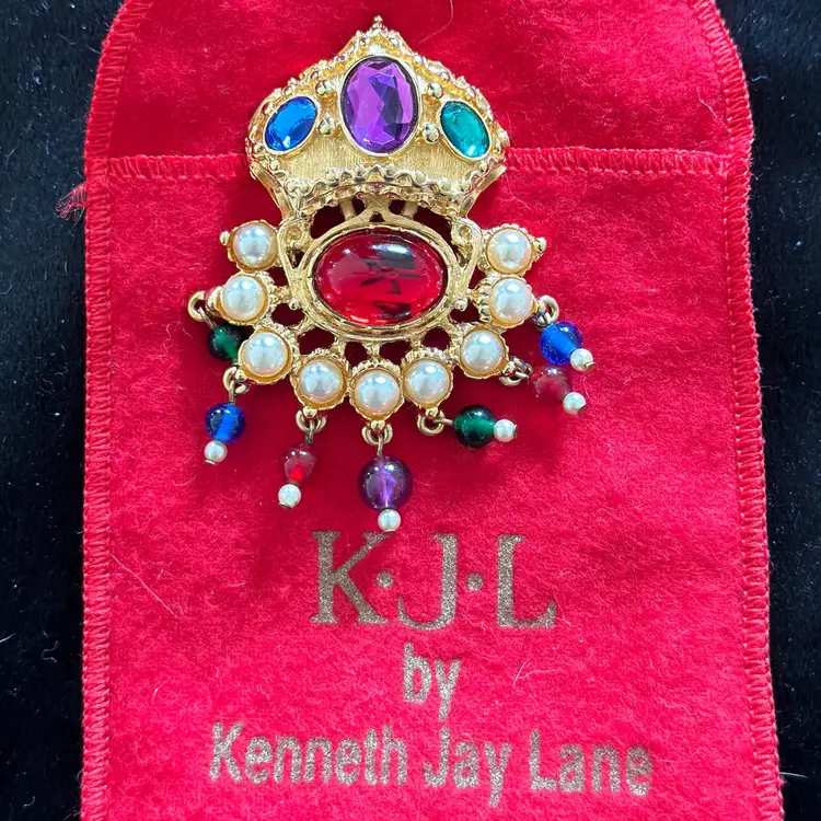 KJL Mogul Style Brooch