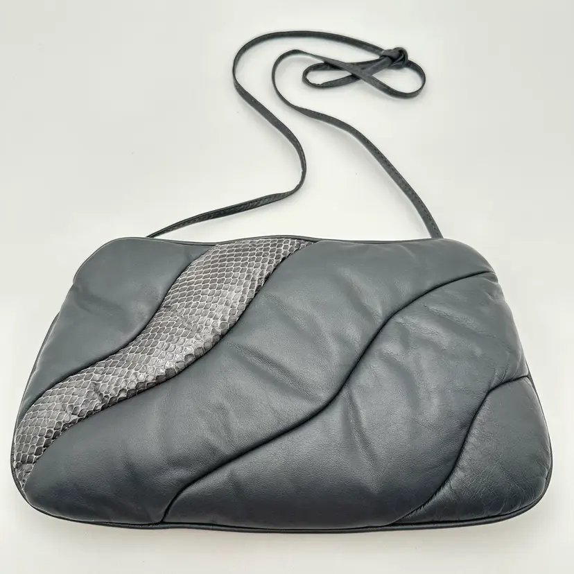Gray Leather Clutch Shoulder Bag Purse Handbag Snake Accent Hinge Closure Vintage 11” X 6 B25