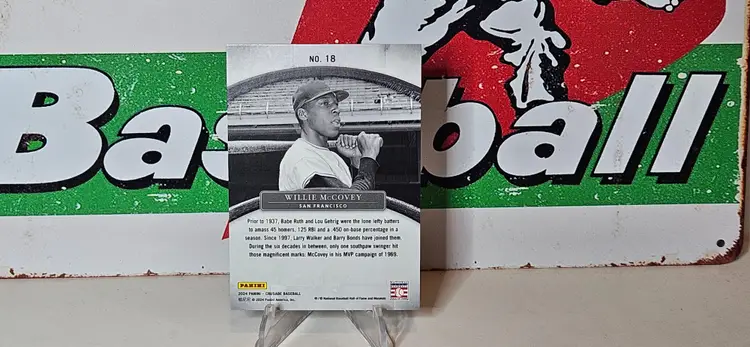 2024 Panini Crusade Gold Royalty #18 Willie Mccovey 9/10