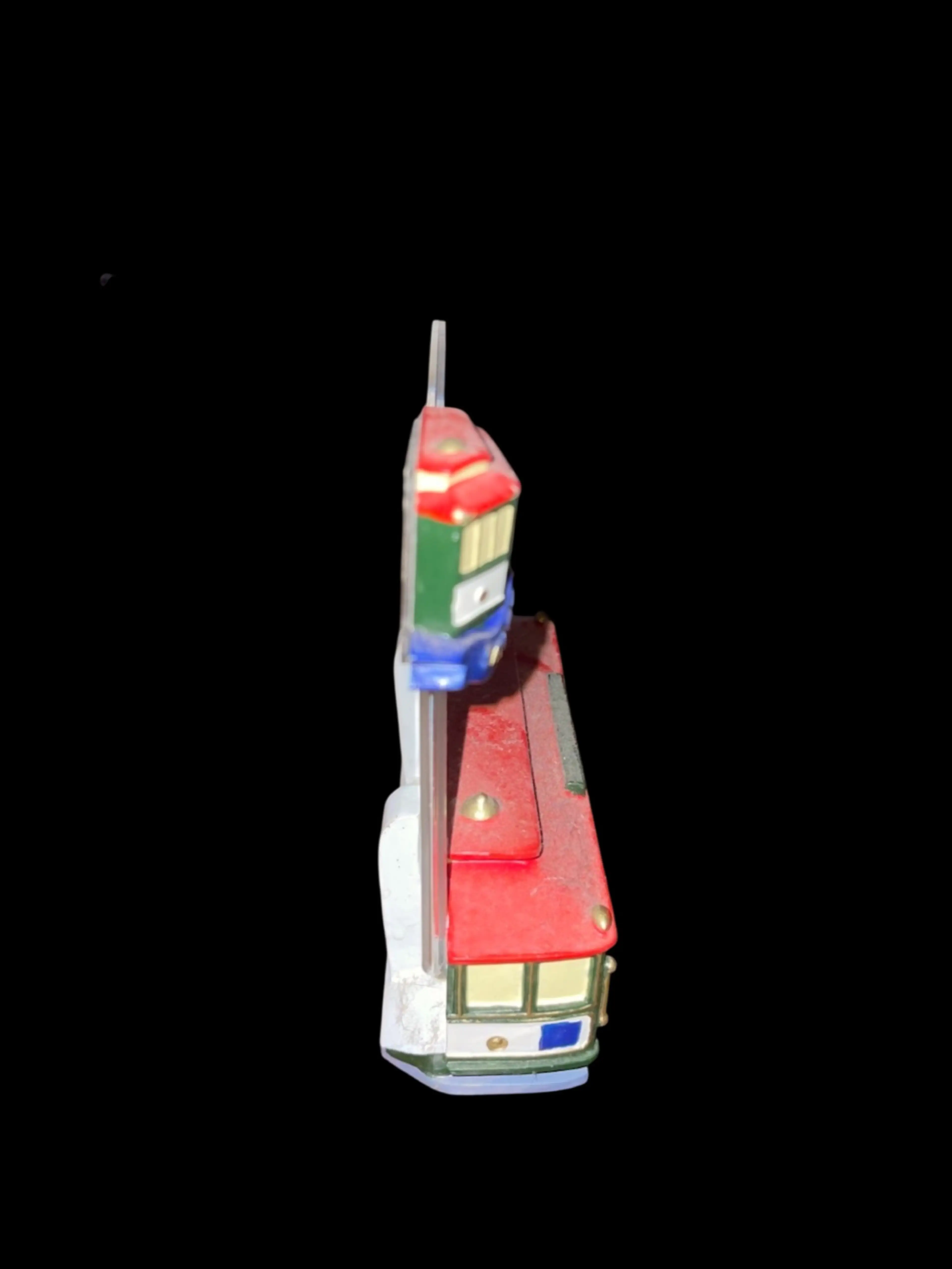 Image 2 of 6