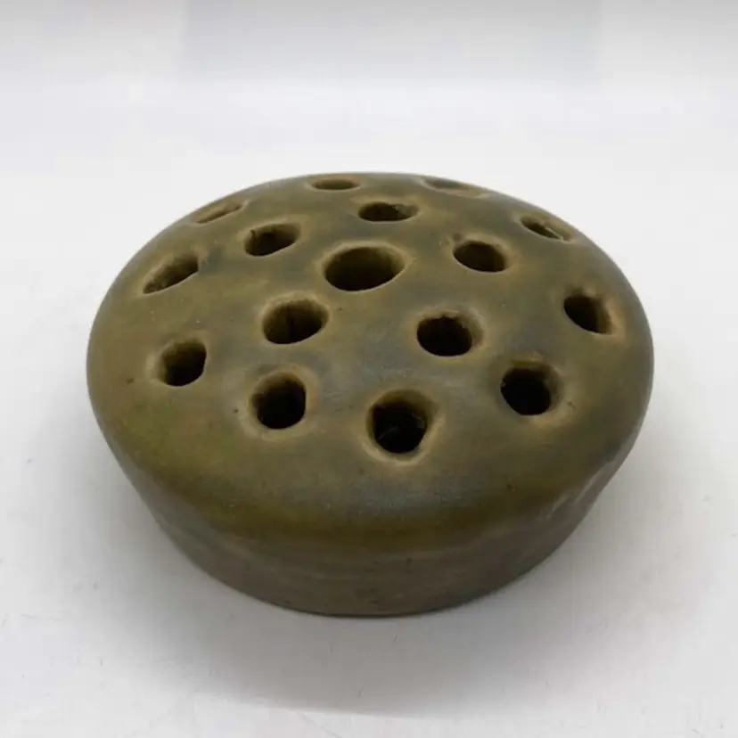 Roseville Early Brown Muddy Green Vintage Antique Pottery Ceramic Flower Frog