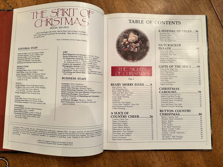 Leisure Arts Presents THE SPIRIT OF CHRISTMAS, Creative Holiday Ideas, Book 7,& 8.  Wonderful Books with Craft Ideas, Patterns, & Recipes for the Christmas Holiday. 2 Books.