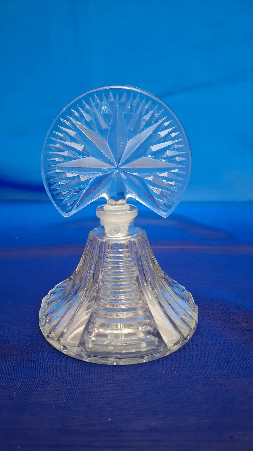 Art Deco Clear Glass Perfume Bottle – Starburst Fan Stopper