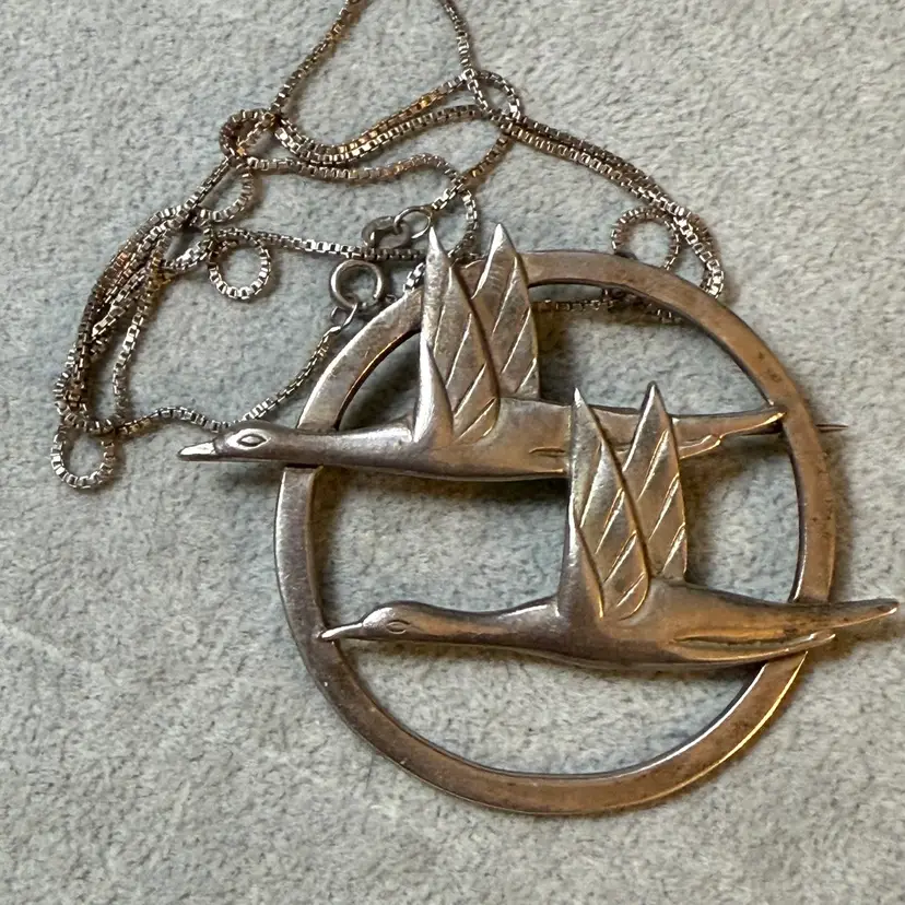 Viking Craft Beer 1950’s Flying Geese Pendant/Brooch 2.25” On Italian Box Chain Necklace 24”
