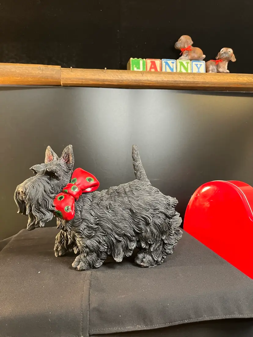 Resin Scottie Dog w/ BIG RED Bow
