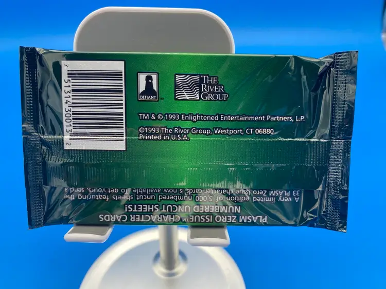 Defiant Lot of 3 Plasm Zero Issue 9 Trading Card Packs - Sealed 1993