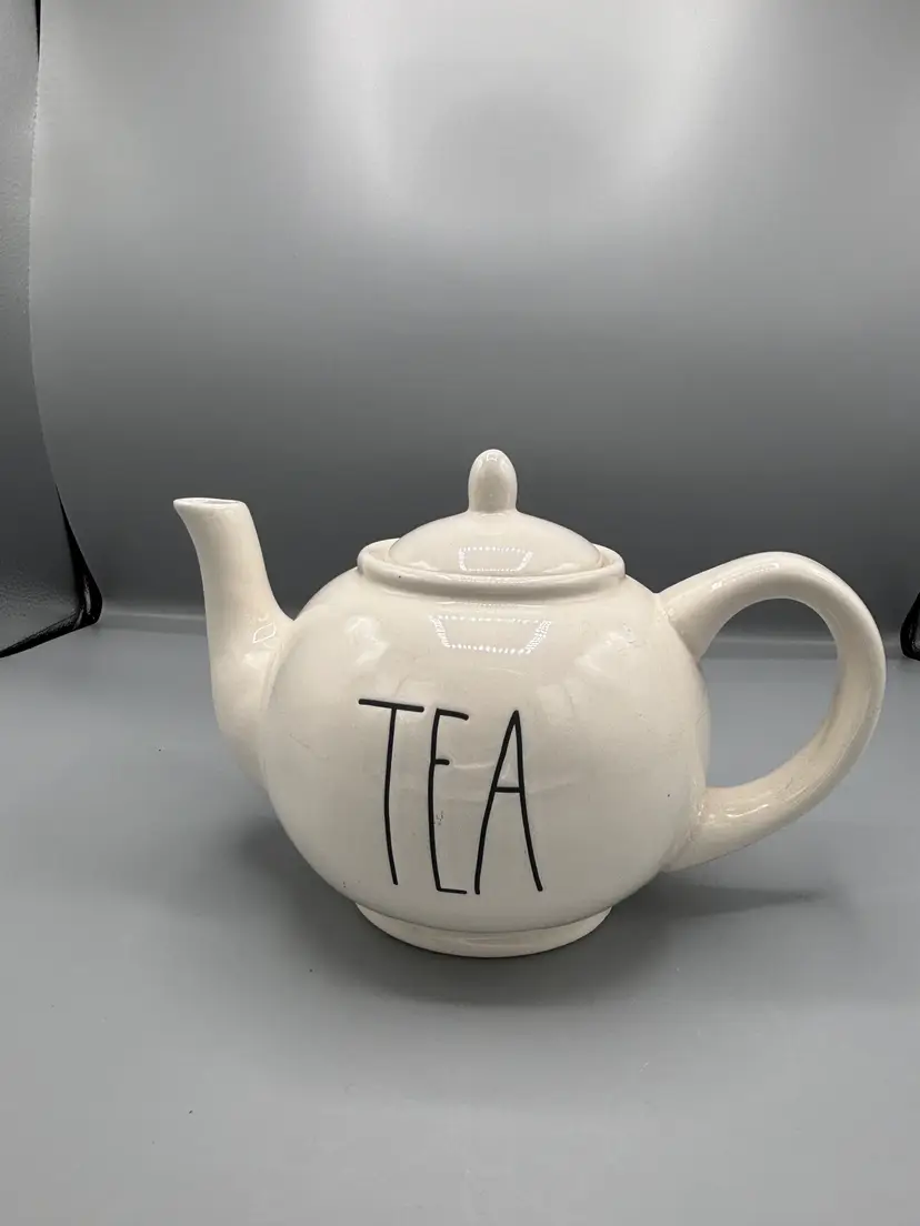 Rae Dunn "Tea" teapot