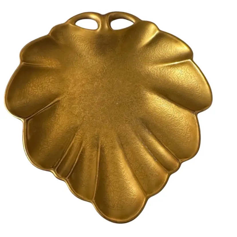 Pickard China leaf-shaped dish