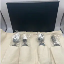 Adaptive 4 Piece Dinner Set With Easy Grip, Thick Handles, Oversized New In Box