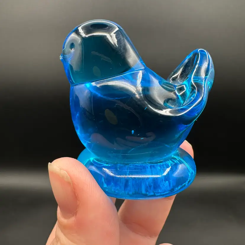 Bluebird Of Happiness Glass Figurine, Signed Leo Ward 1998 Original Sticker 2”T 2”W