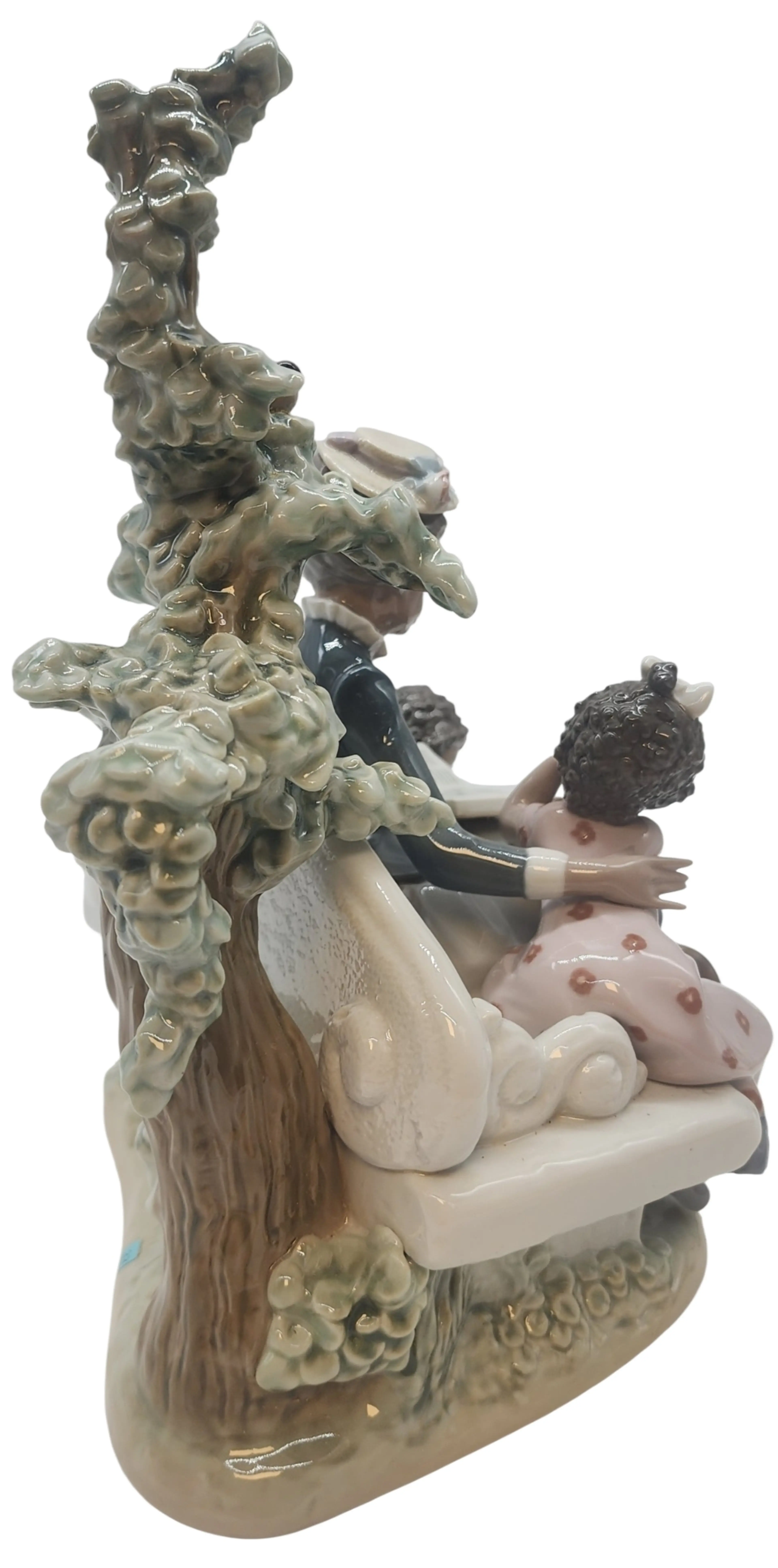 Image 4 of 8