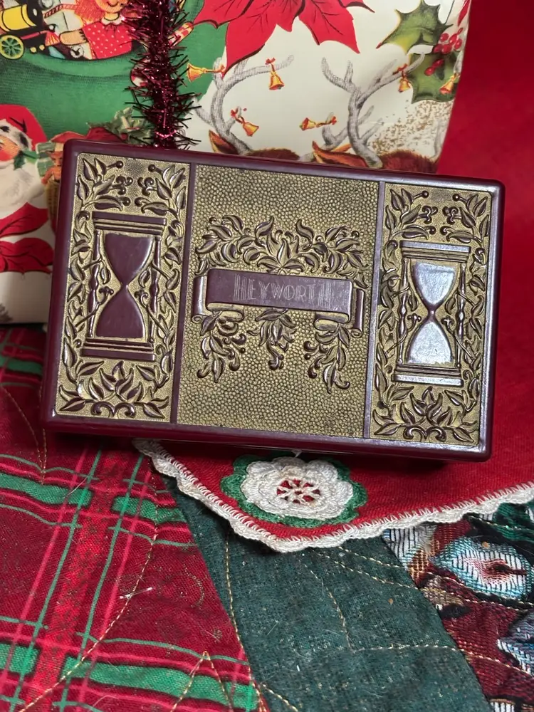 K-Cool Old Celluloid Jewelers Watch Case Filled With Cool Little Vtg Items.