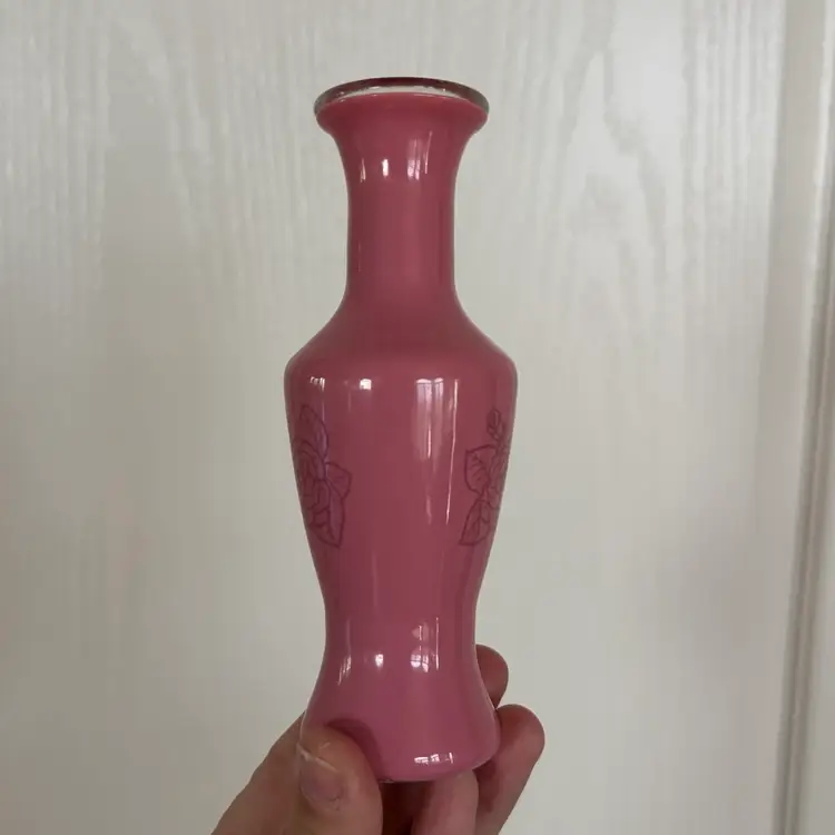 Vintage Wheaton Glass Rose Bud Vase