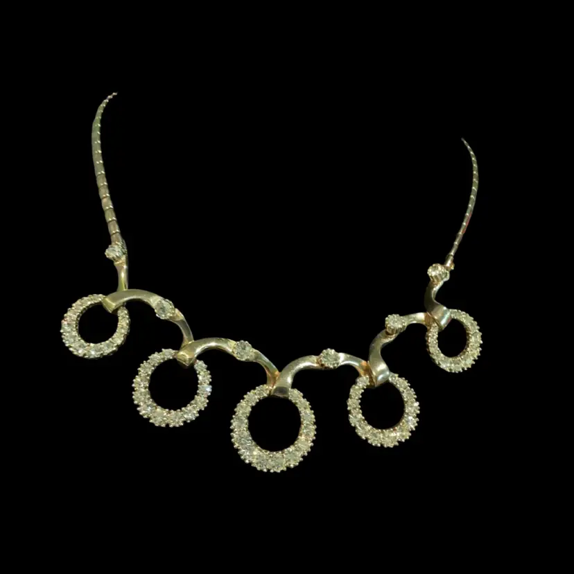 Vintage Goldtone Approx 1970s Choker. Multiple Circular Interlocking Pendants That Are Adorned With Clear Glass Rhinestones.  With Circle Pave Set Crystals . Not Signed