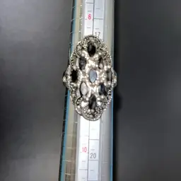 Beautiful Onyx Ring Silver Tone Size 8