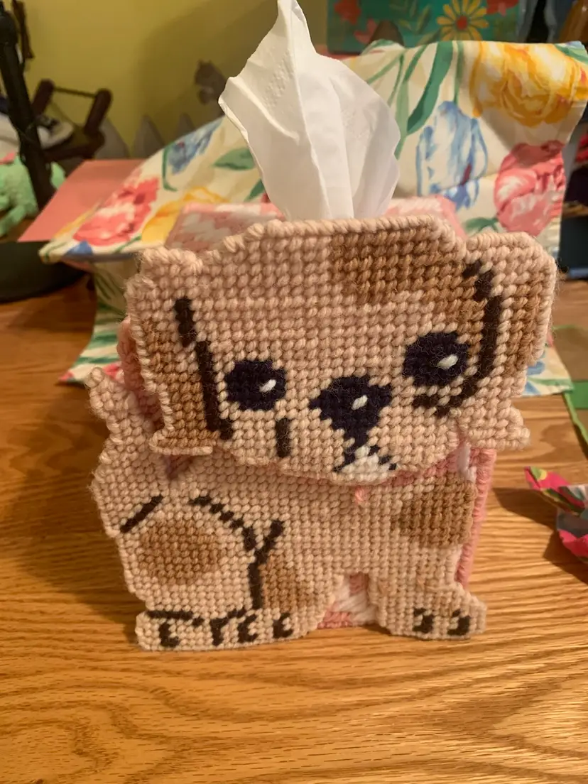 022 Vintage Plastic Canvas Puppy Tissue Holder