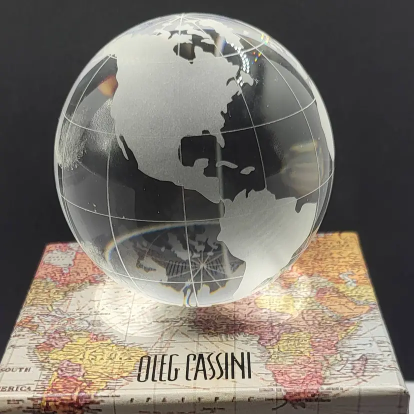 Oleg Cassini Crystal Globe Paperweight 3.5"