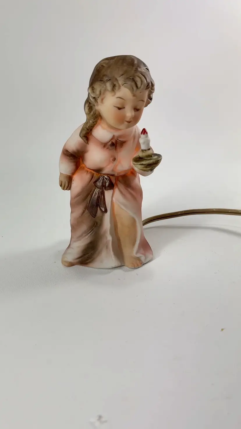 Vintage Little Girl Perfume Warmer Plug In Night Light Tested and Working
