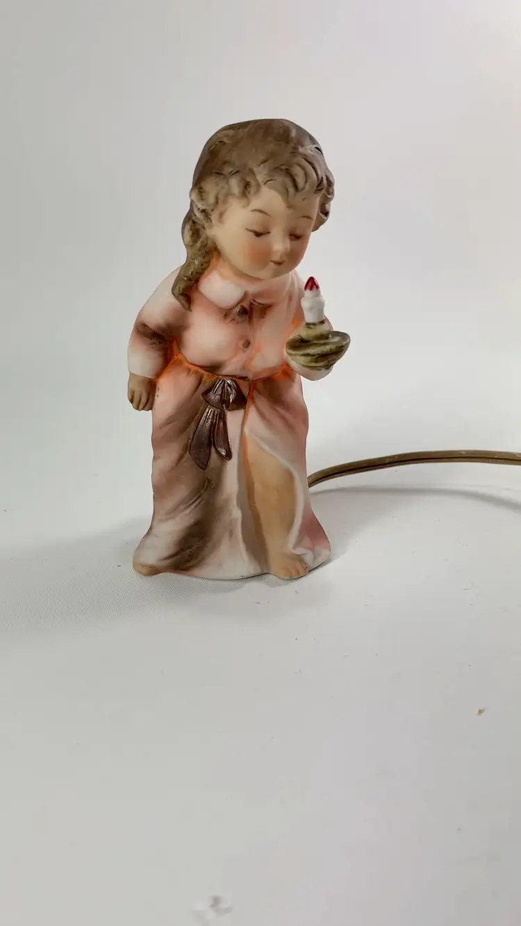 Vintage Little Girl Perfume Warmer Plug In Night Light Tested and Working