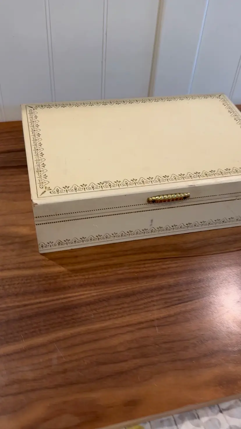 Mele 2-tiered Jewelry Box