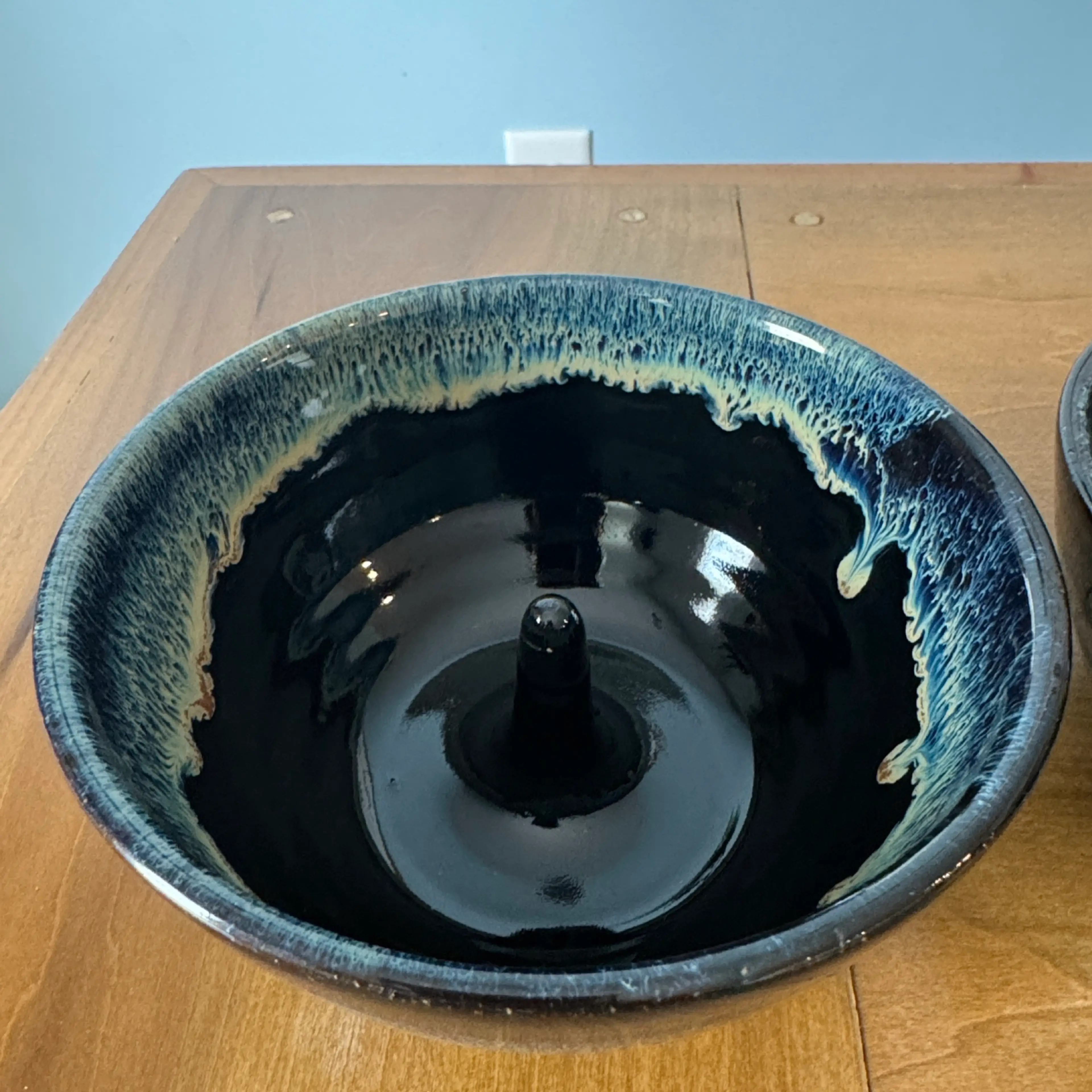 Image 3 of 8