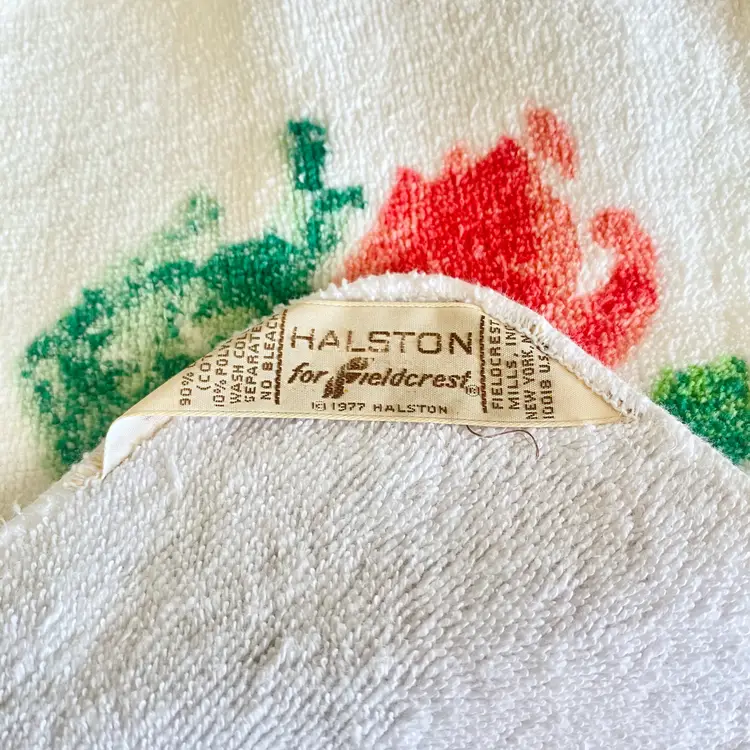 1977 Halston for Fieldcrest Impressionist Roses Hand Towel and Washcloths Set 3pc