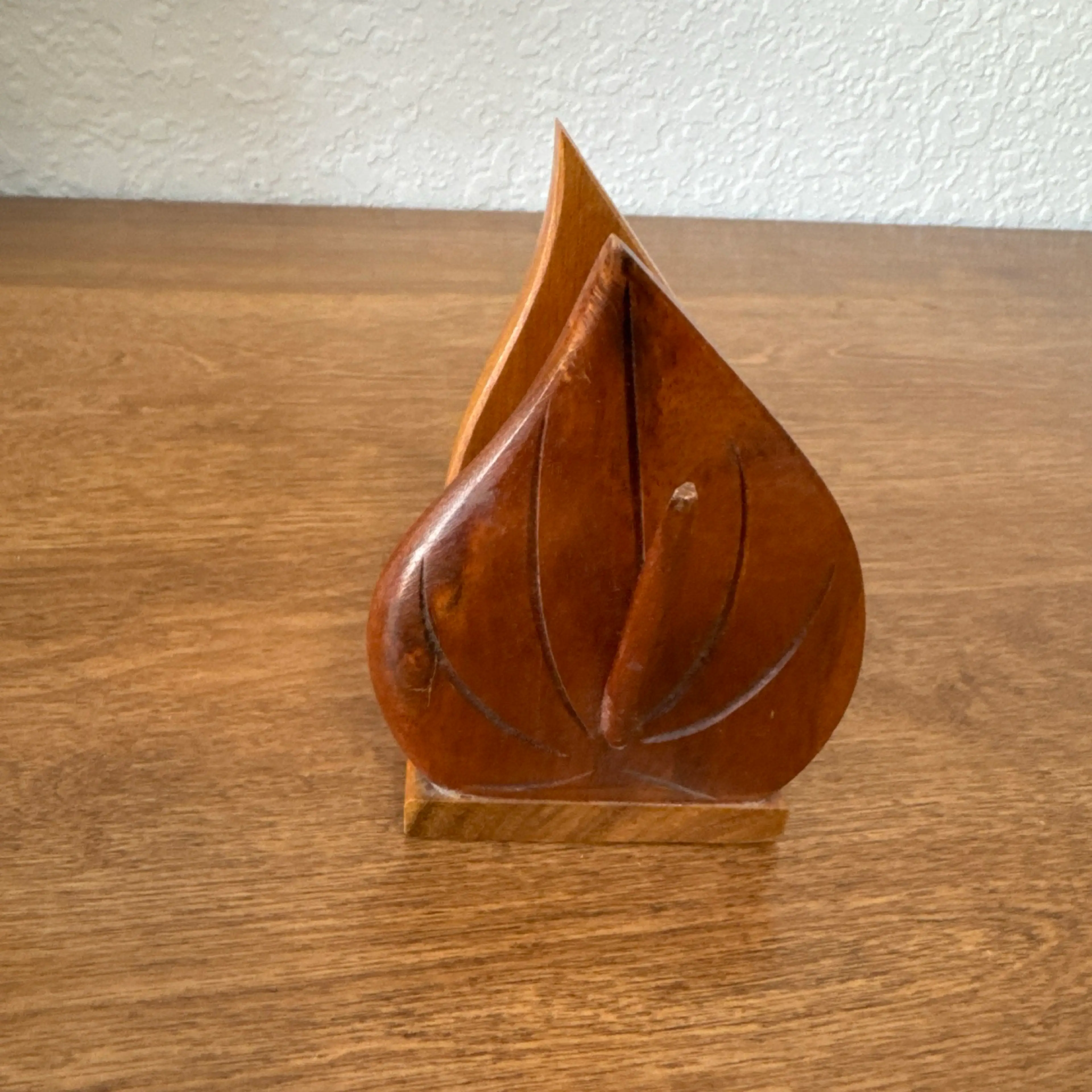 Image 3 of 8