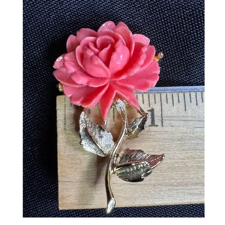 Vintage MCM Pink Rose Gold Tone Brooch 1.75” x 1”