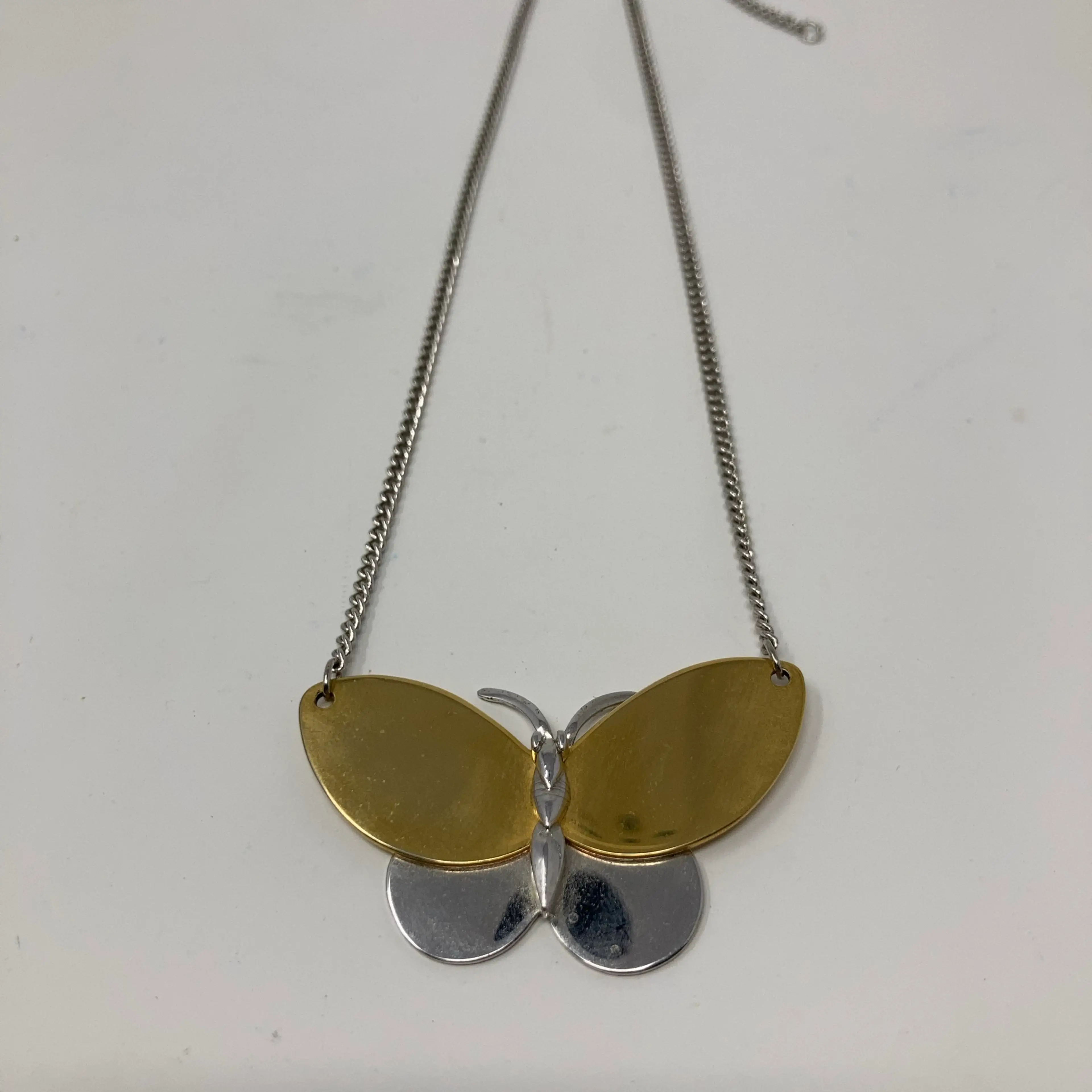 Image 2 of 6