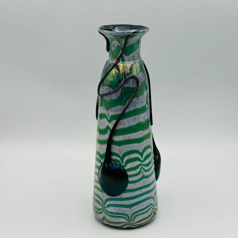 Vintage Blown Studio Art Glass Applied Pulled Feather Trailing w Teardrop Prunts Vase