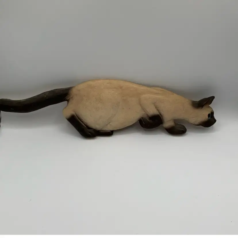 Z.Vintage Door Frame Cat 16”L