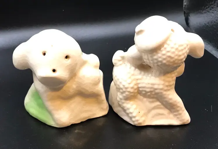 Vintage Lamb Salt And Pepper Shakers/ Figurines