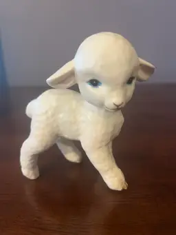 Vintage  Lefton white ceramic lamb figurine with blue eyes With Sticker  - 4”