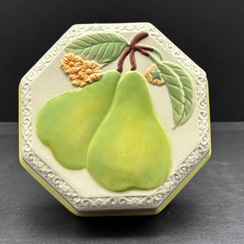 Avon Sweet Country Harvest Pear Mold | Vintage 1970s