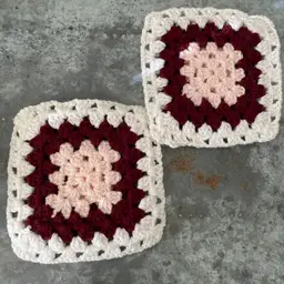 Vintage Crochet Handmade Maroon Pink Pot Holders Trivet HotPad 8" Square Granny