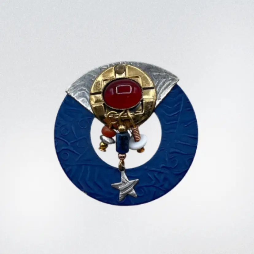 RWB - Vintage Metal Artisan Style Brooch Red White Blue Star