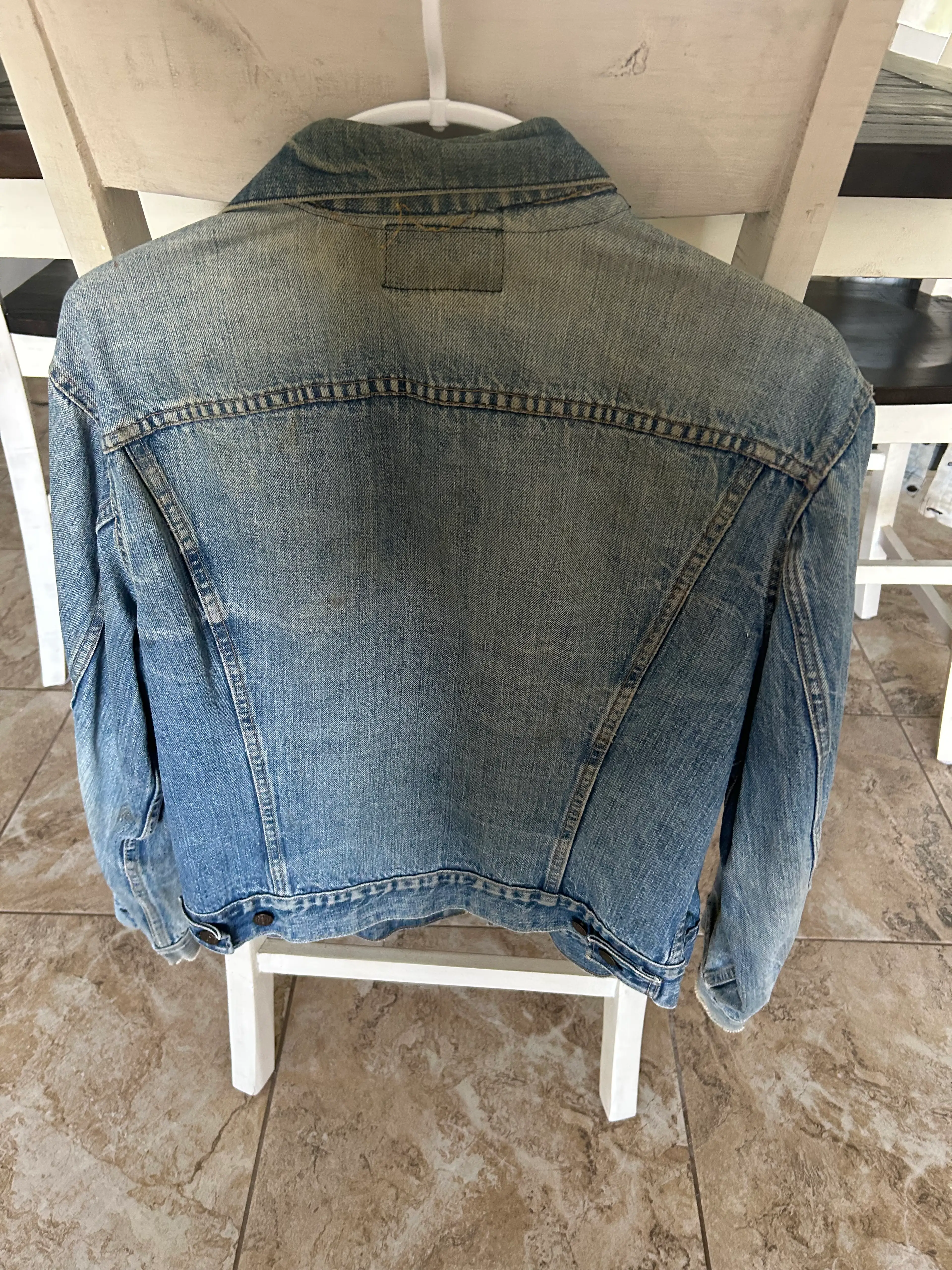 Image 4 of 4