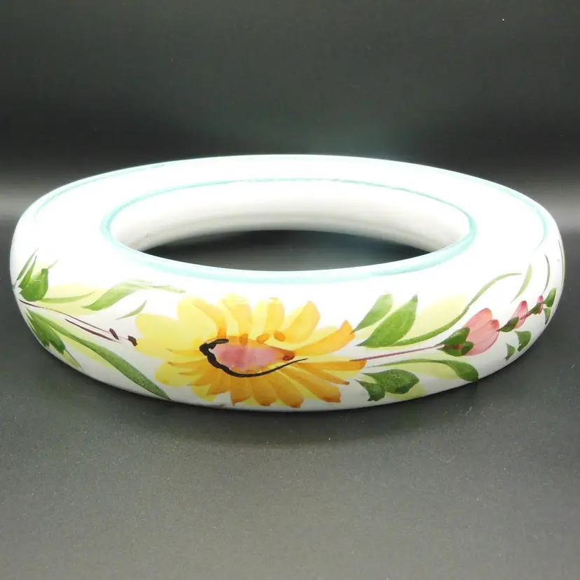 Vintage Italian Pottery Hand Painted Pansy, Posy Flower Ring. Italy
