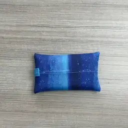 Personal Tissue Holder - Blue Horizonal
