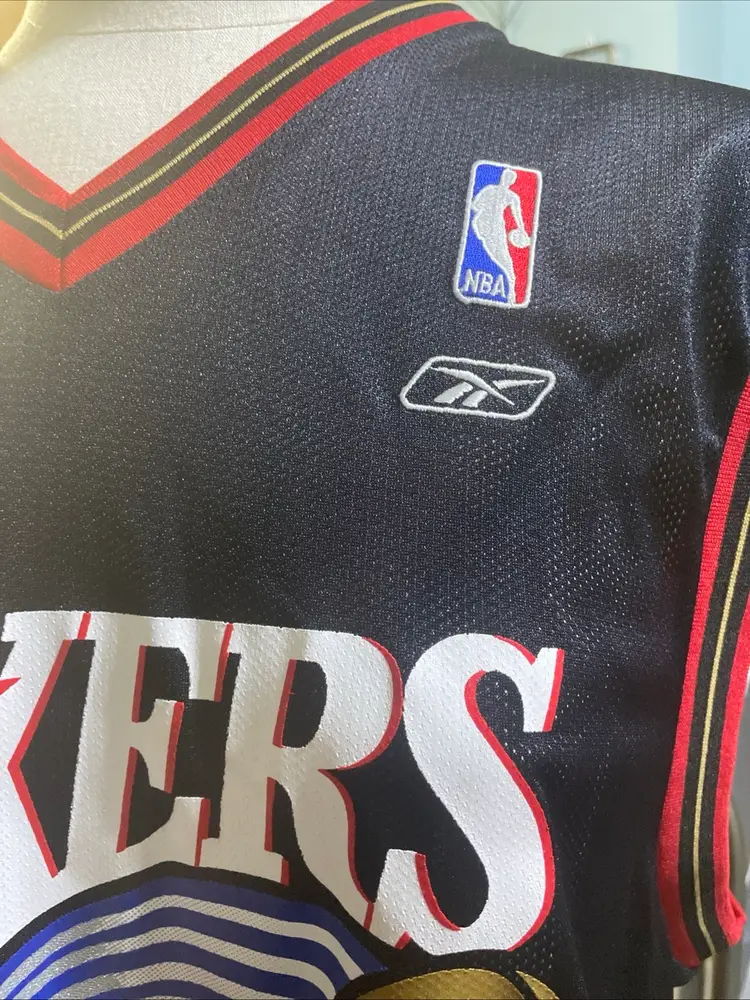 Allen Iverson #3 Philadelphia 76ers Jersey Reebok NBA Black Size M
