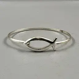 Vintage Silver Tone Ichthus Jesus Fish On Hook Bangle Bracelet Christian