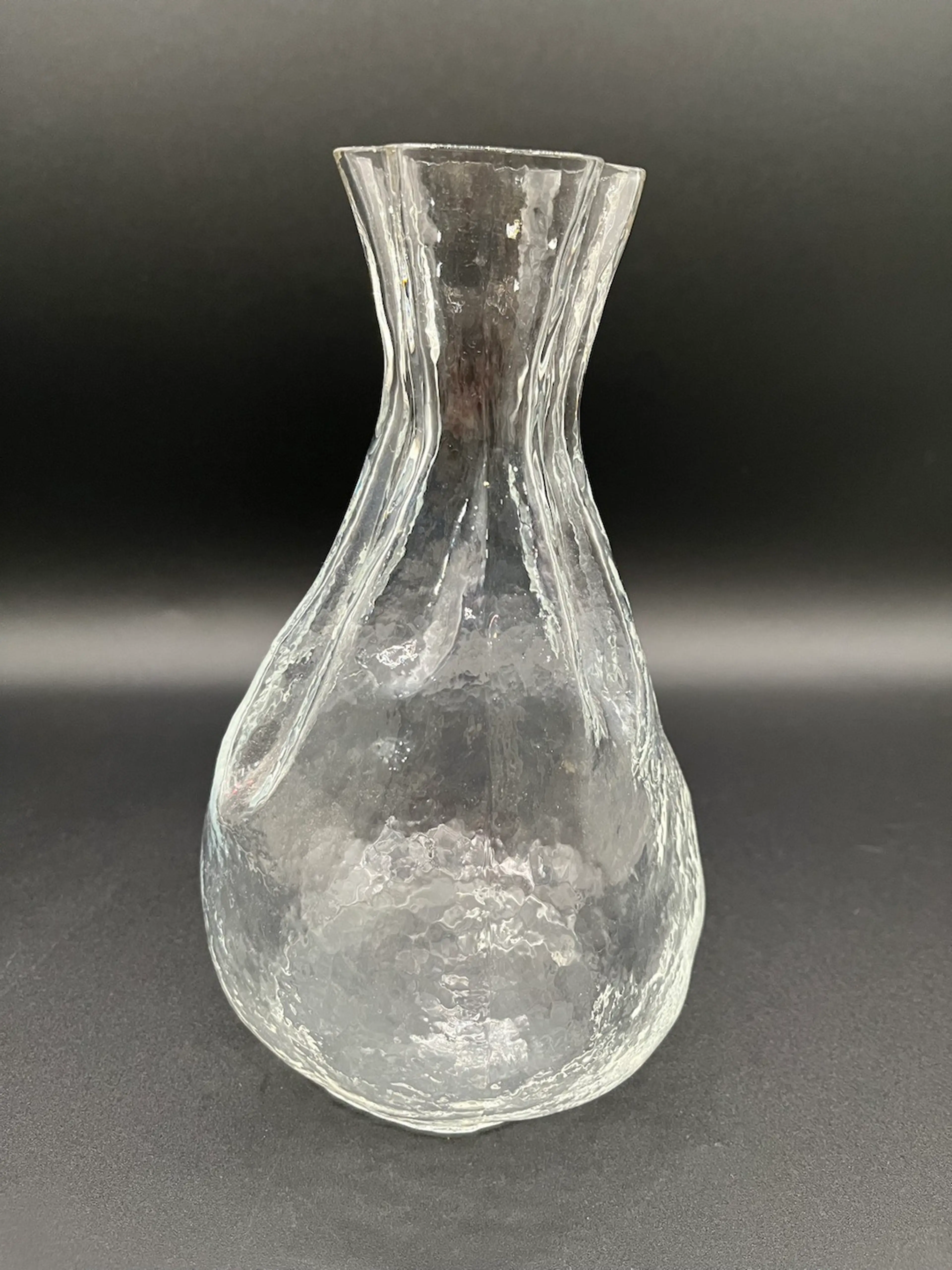 Image 3 of 7
