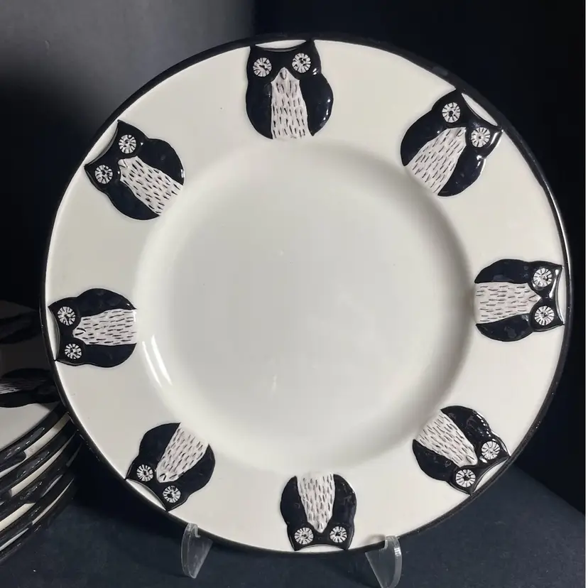 Global Design Connections OWL 8" Salad Plate Set 6 PC Kate Williams Black White