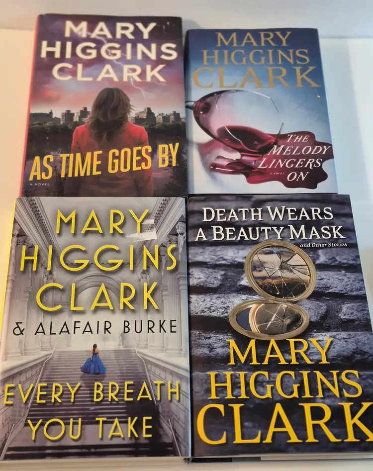 Lot of 12 HC Mystery Books/7Mary Higgins Clark, 3 Carol Higgins Clark,  2 Mary Jane Clark-Excellent